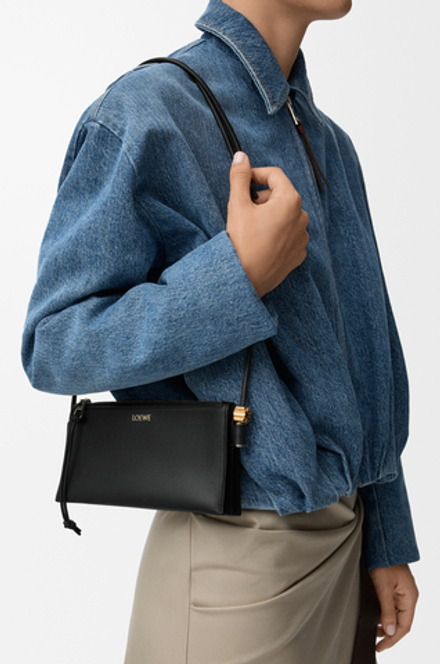 Loewe Сумка Joya из телячьей кожи наппа, черный