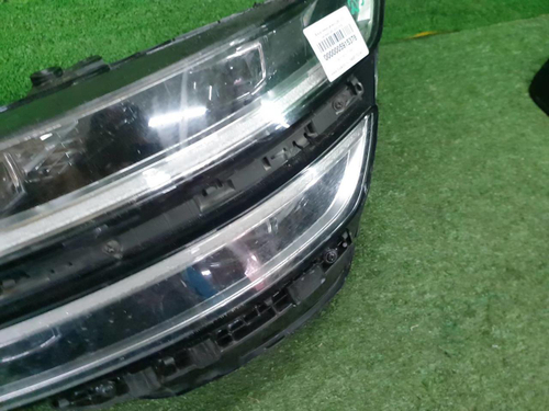 Битая Фара левая Genesis G80 2 (2020-2024) LED