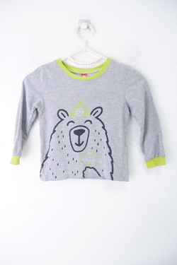 Джемпер модный на 3 года