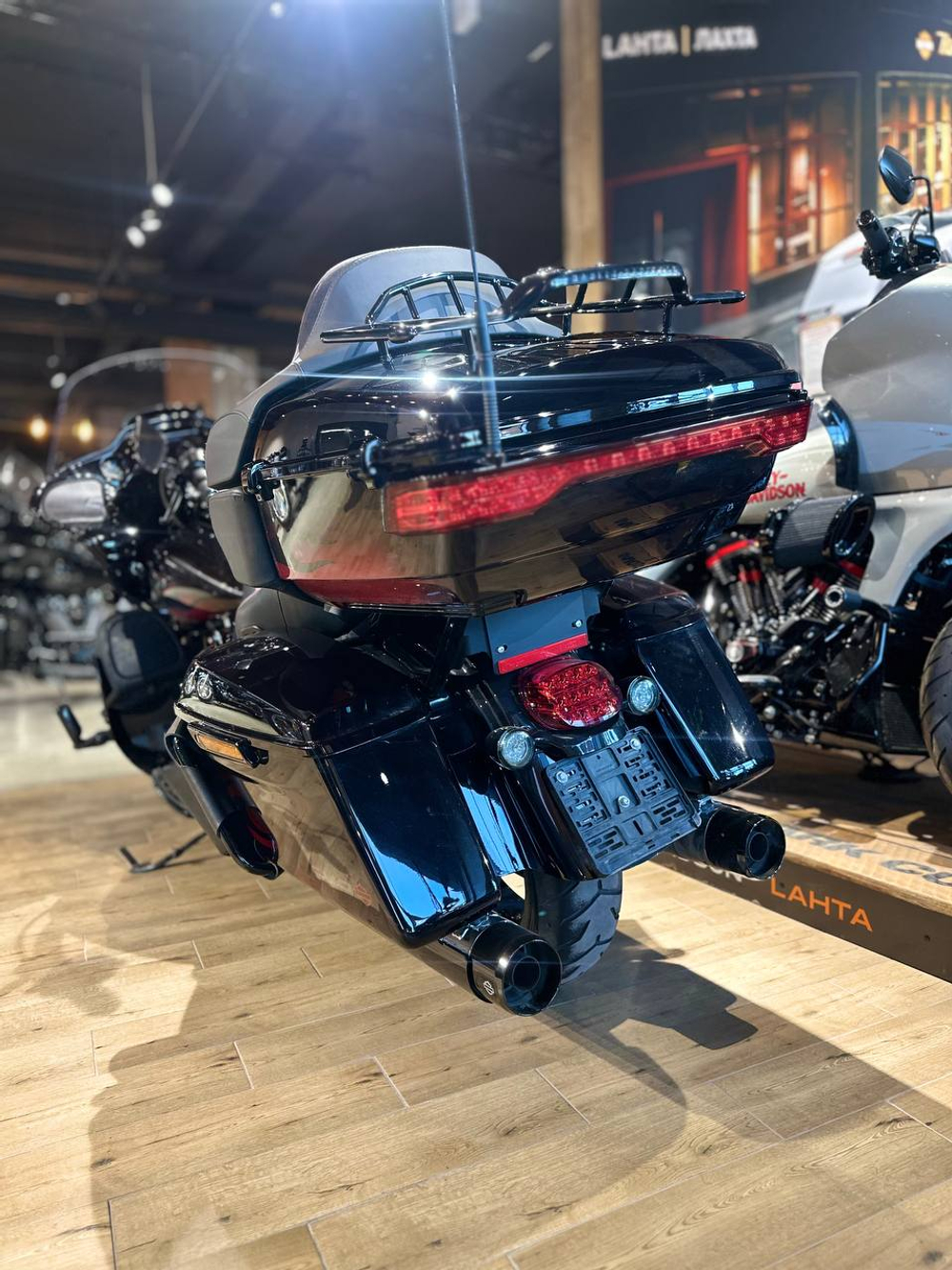 Harley-Davidson CVO Road Glide Limited, 2022