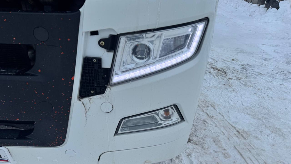 SITRAK C7H 4x2 Седельный тягач ZZ4186V361HE (Дизельный, 12,4 л, 480 л.с., АТ)