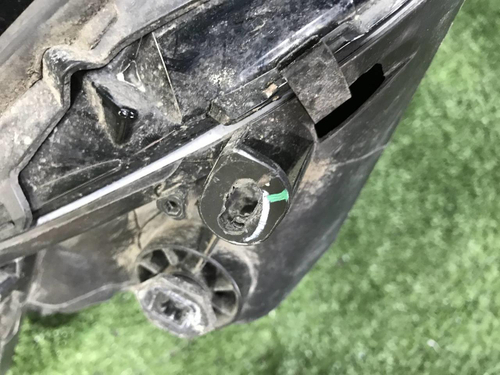 Фара правая Mercedes GLE W166 (2015-2018) LED