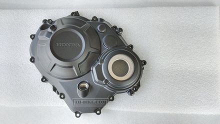 11330-MKY-T90. COVER COMP., R. CRANKCASE. HONDA