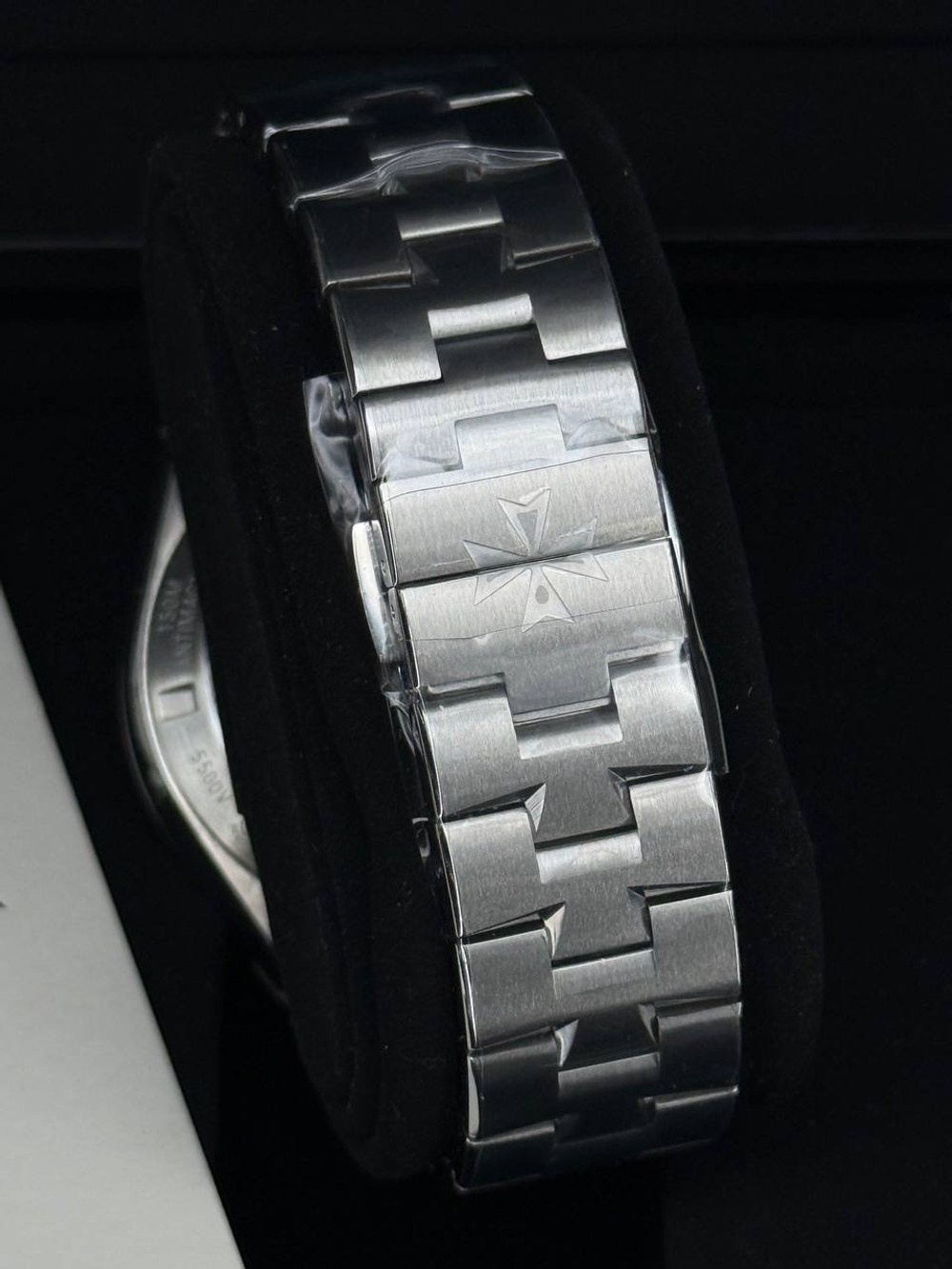 Часы Vacheron Constantin Overseas Chronograph