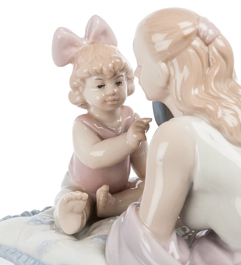 Pavone JP-15/52 Статуэтка «Мама с дочкой»