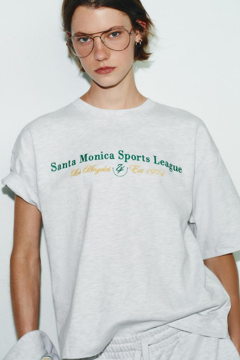 ZARA ФУТБОЛКА ИЗ ХЛОПКА С НАДПИСЬЮ, СЕРЫЙ МЕЛАНЖ