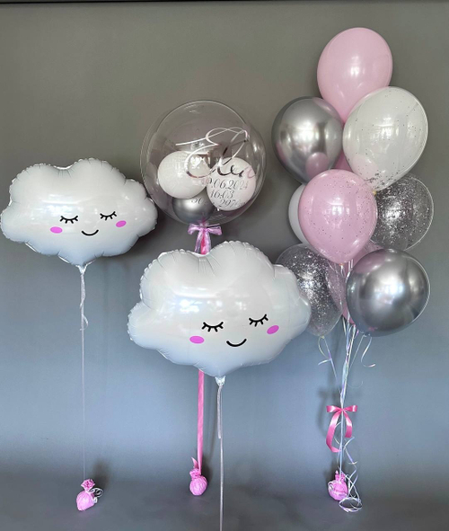 Шар с надписью и шариками внутри , облака, шарики в фонтане