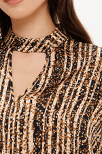 23417 Блузка женская (черно-песочный принт)