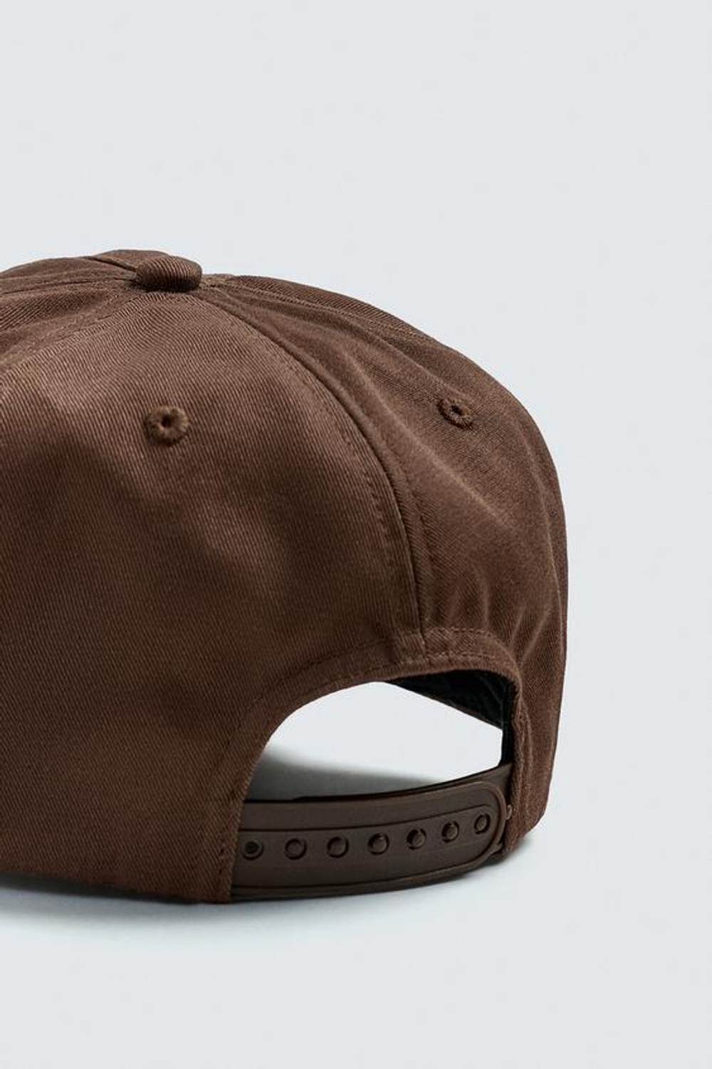 ZARA HARRY LAMBERT X DISNEY КЕПКА С ТЕКСТОМ, КОРИЧНЕВЫЙ