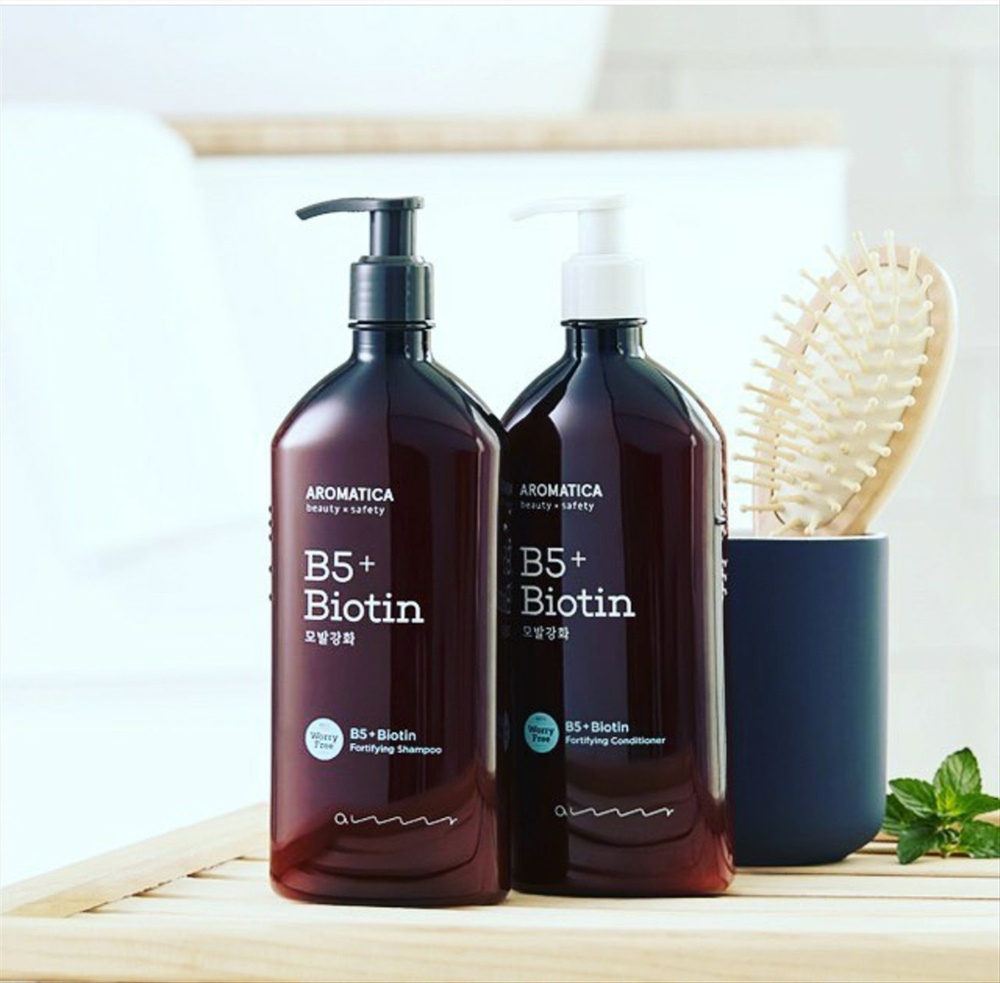 Aromatica B5+biotin fortifying conditioner - Бессиликоновый укрепляющий кондиционер с биотином