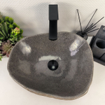 Раковина из речного камня RS-64907 43*38*15 0861