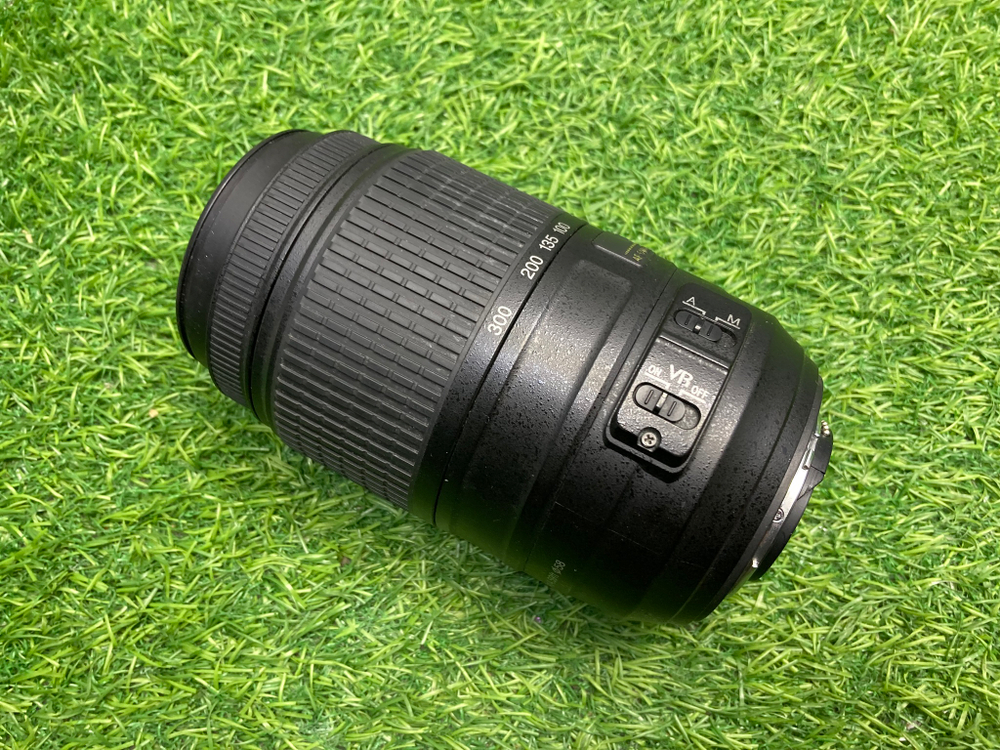 Nikon 55-300mm 4.5-5.6G ED DX VR AF-S Nikkor