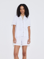 Пижама Suite Pyjama in white (1) рубашка с коротким рукавом + шорты