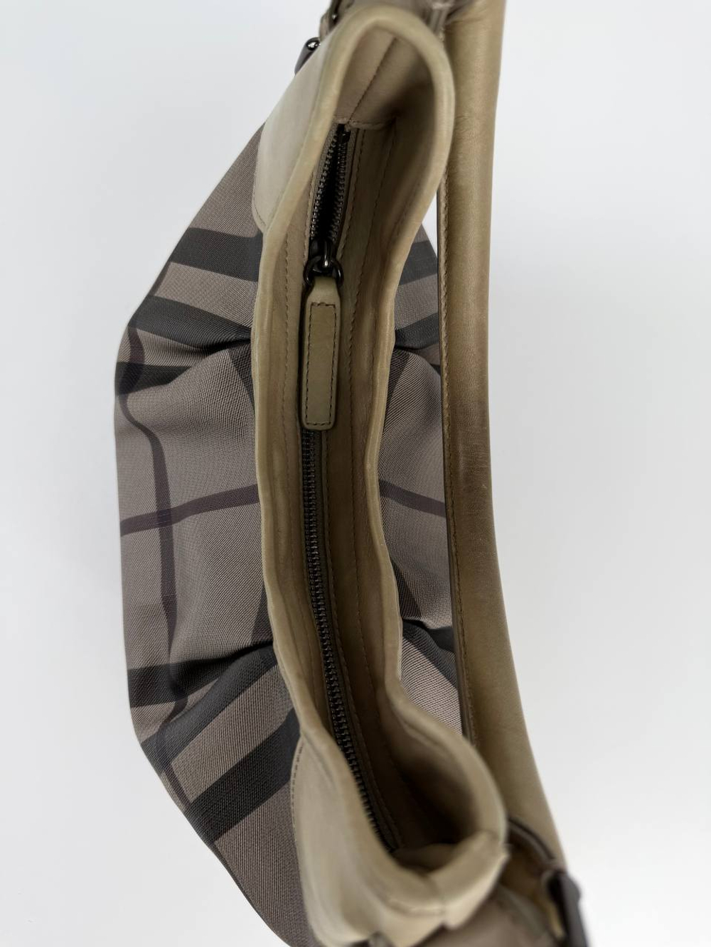 Сумка Burberry Smoked Check Coated Canvas Small Brooklyn Hobo Bag