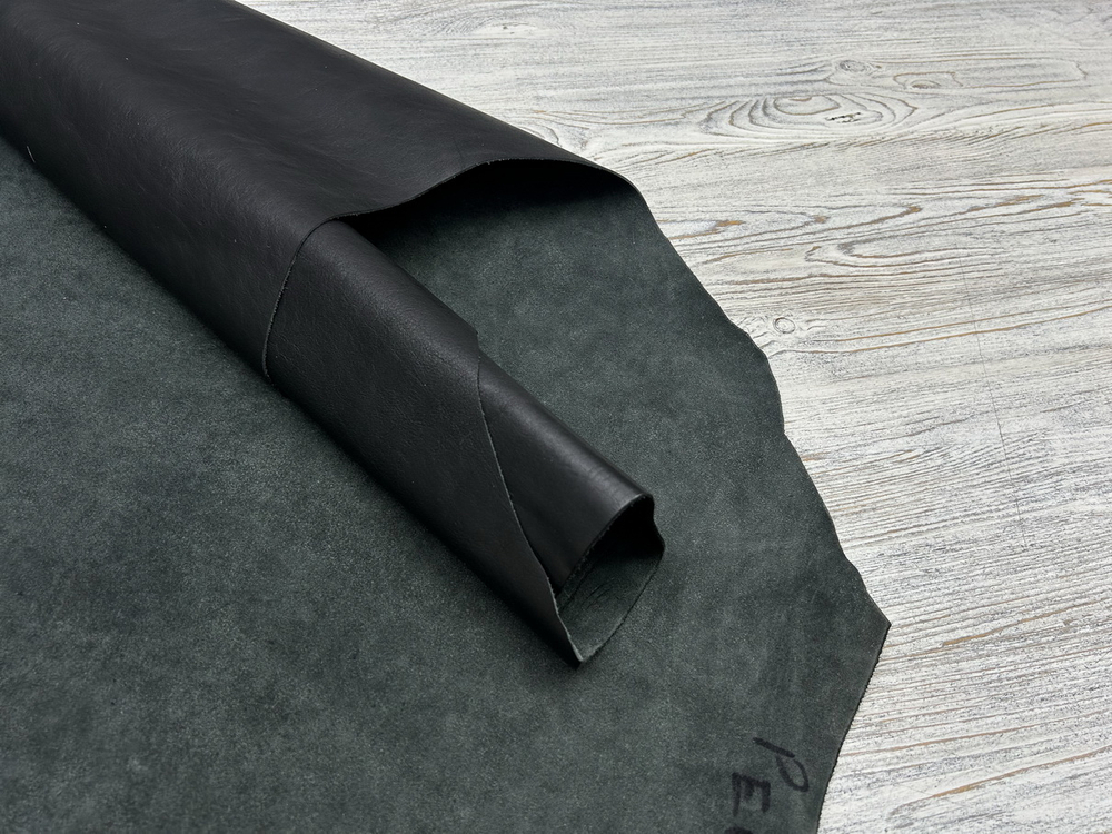 Буфало цв. Черный / Buffalo Vintage Nero, толщ. 1,4-1,6 мм, натуральная кожа