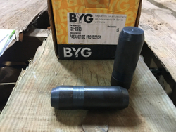 Палец 132-0998  крепления протектора BYG
