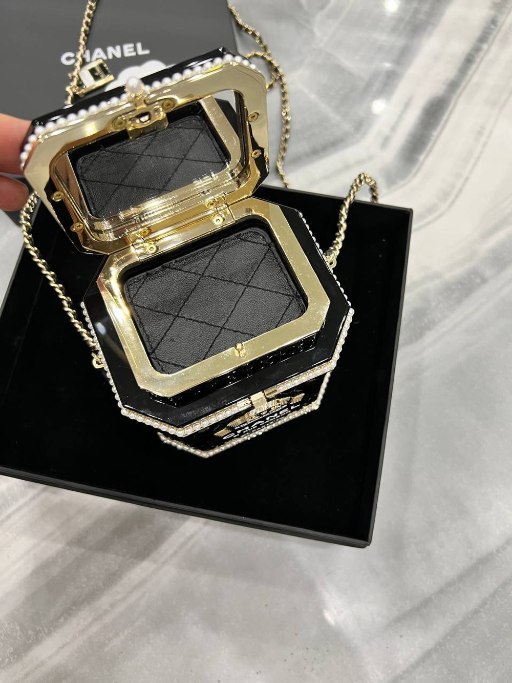Сумка CHANEL