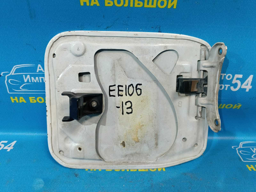 Лючок бензобака TOYOTA COROLLA 1993