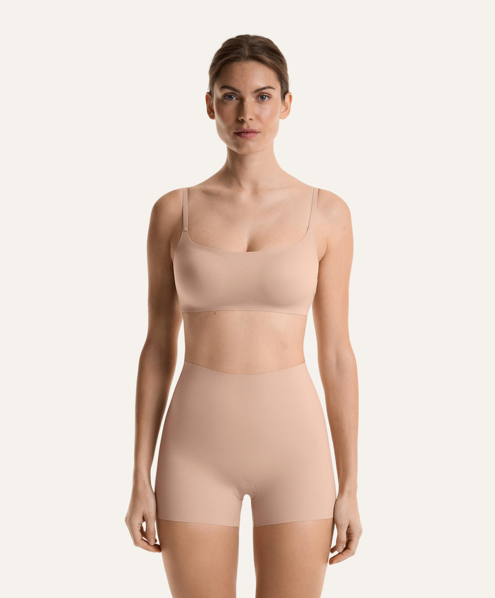 OYSHO Бесшовные шорты с высокой талией, вырезанные лазером, бежевый