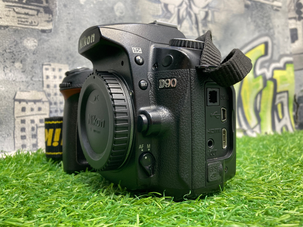 Nikon D90 92.000 кадров