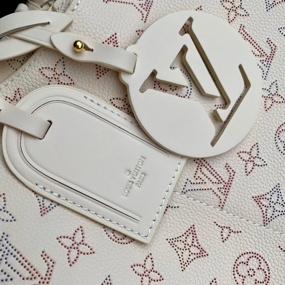 Louis Vuitton Carmel