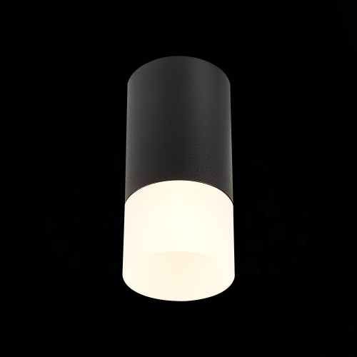 ST100.412.01 Светильник потолочный Черный GU10 1*50W IP20 D64xH131 220V Без ламп