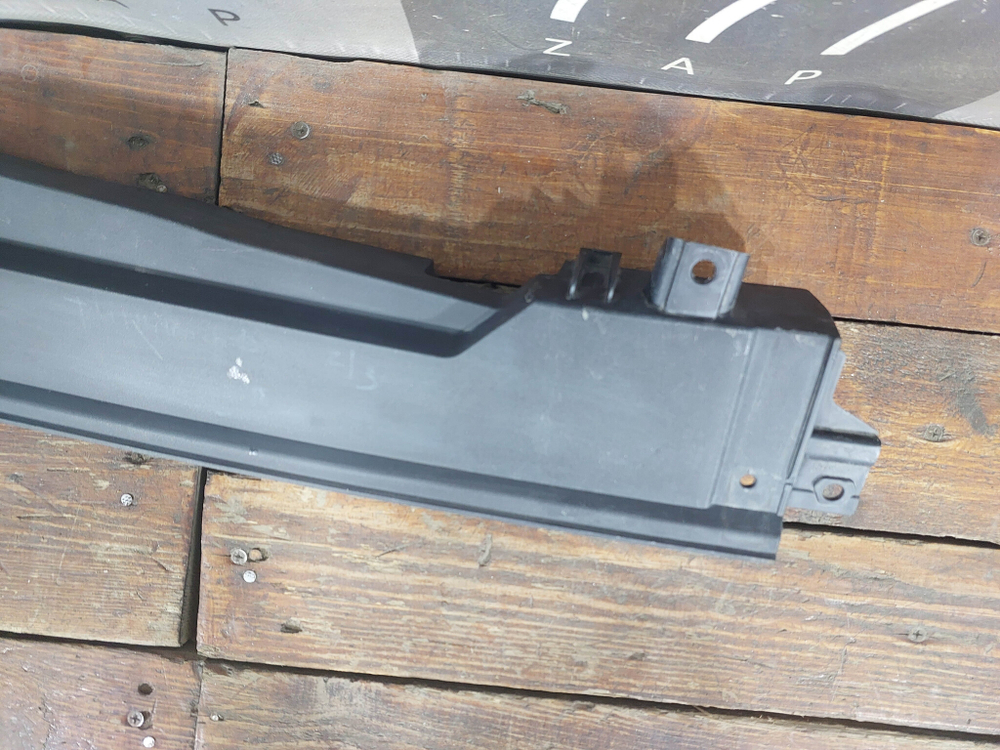 Накладка крыла правого Genesis GV70 20-нв Б/У Оригинал 84169AR000