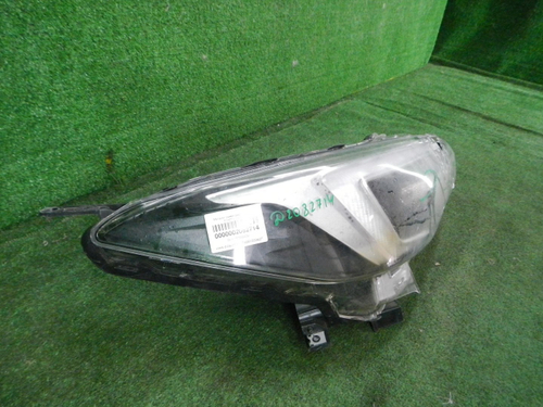 Фара правая Subaru XV 2 GT (2017-н.в.) LED