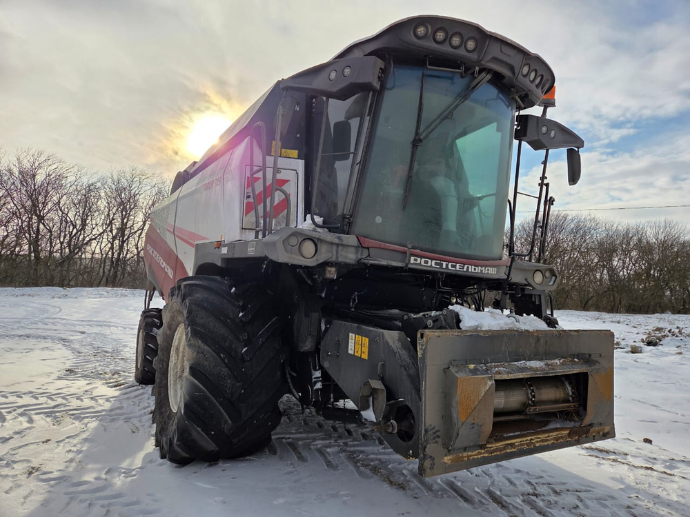 КЗ Ростсельмаш РСМ-181 Комбайн TORUM-785 (Дизельный, 14,9 л, 510 л.с., АТ)
