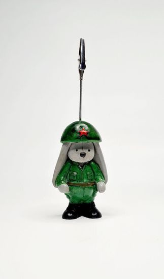 Держатель военный заяц "Наш защитник герой"