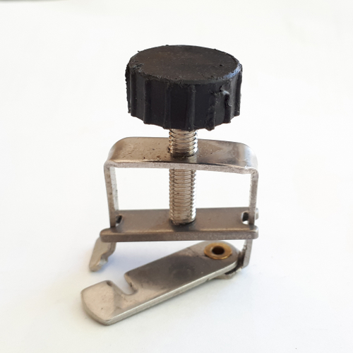 Зажим Гофмана простой