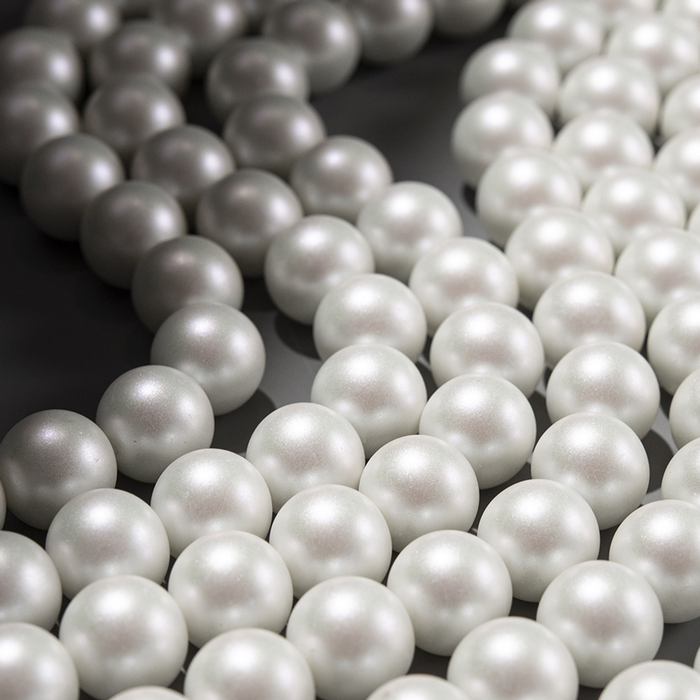 Хрустальный жемчуг, оттенок "Shimmer Snow", шар 12мм, перламутрово-сатиновое улучшенное покрытие