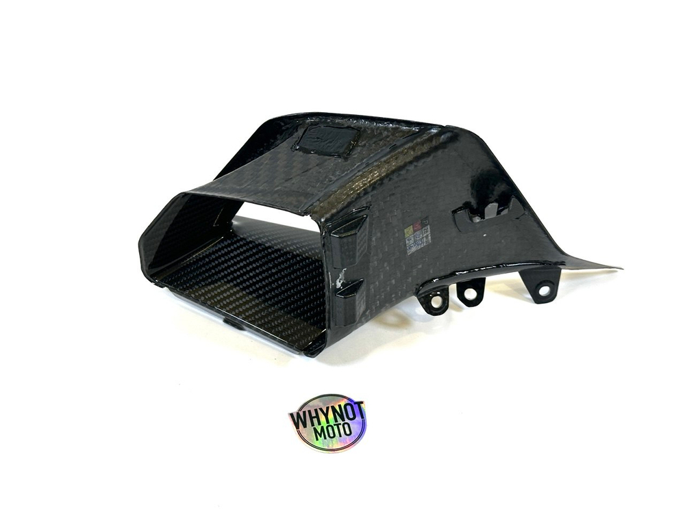 Ilmberger Carbonparts Накладка винглета левая внутренняя S 1000 RR CG.VFL.002.S125S