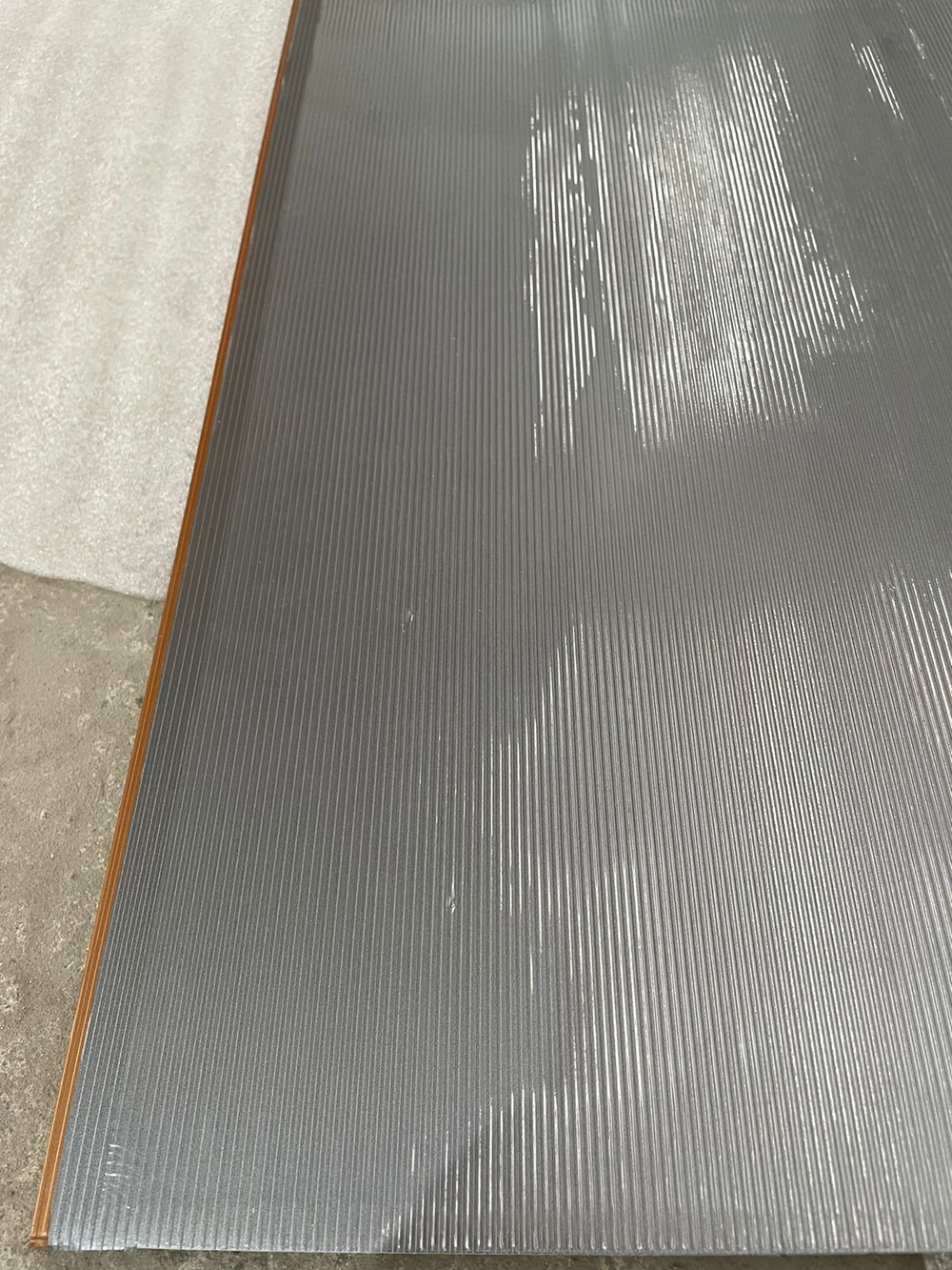 Бамбуковая панель "Серебро" / "Silver" (ребристые) 5мм 3000х1220мм (брак)