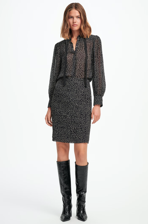 Блузка с принтом в горошек