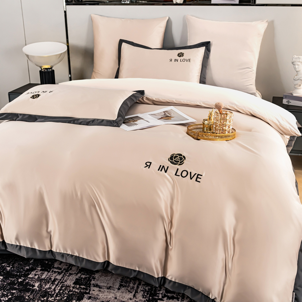 Комплект постельного белья Сатин-Шелк Я IN LOVE LV007