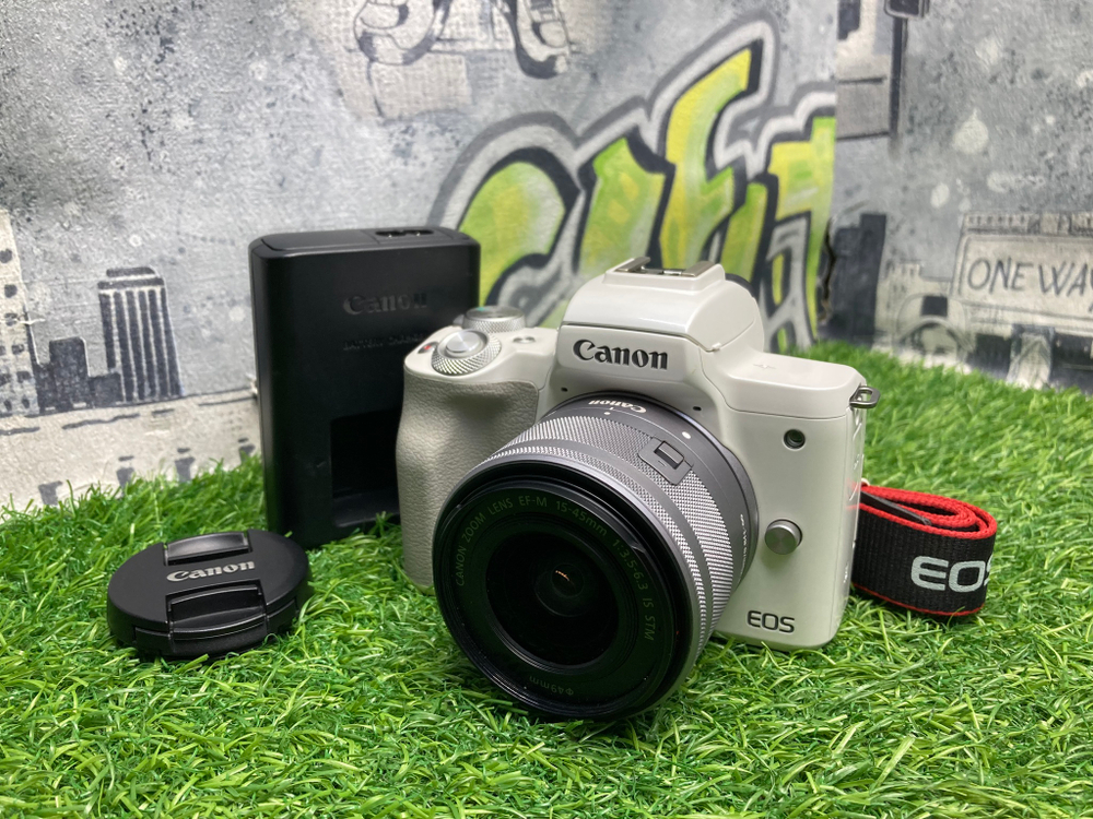 Canon EOS M50 Kit 15-45mm IS STM