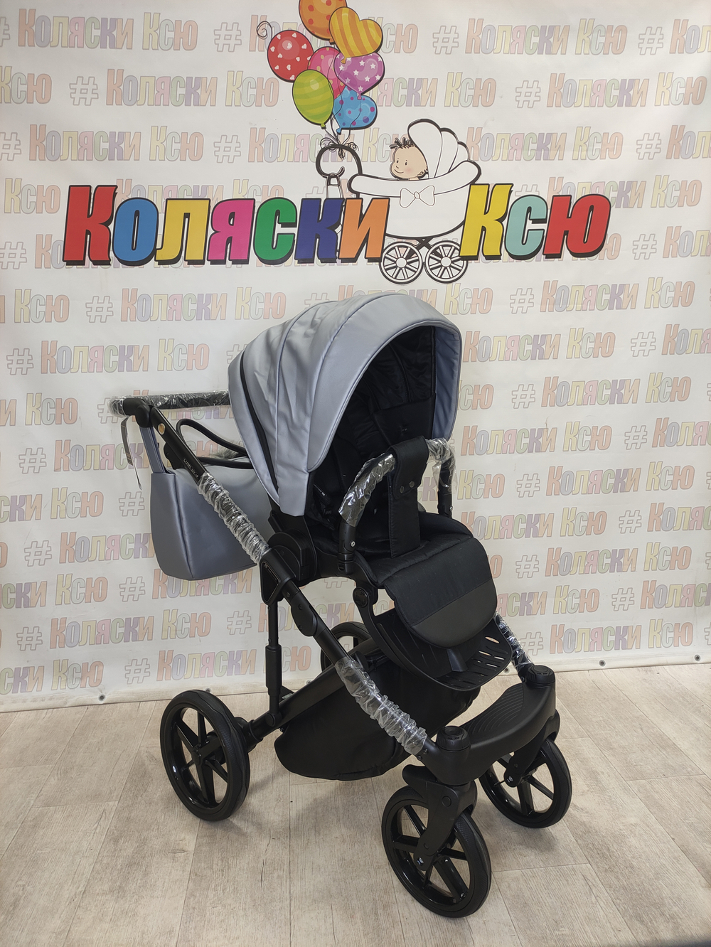 Коляска модульная Adamex Lumi Deluxe L-SM3