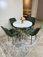 Круглый раздвижной стол "Лофт", белый каспий и стулья "Бостон" оливковый