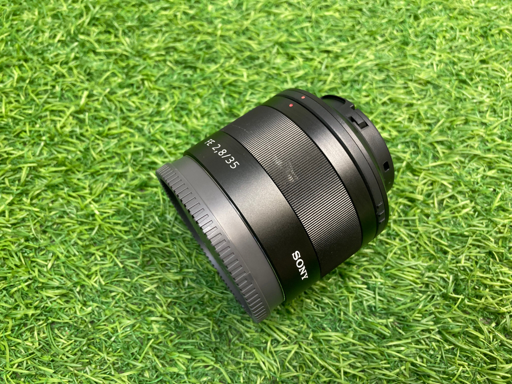 Sony Carl Zeiss Sonnar T* 35mm 2.8 ZA