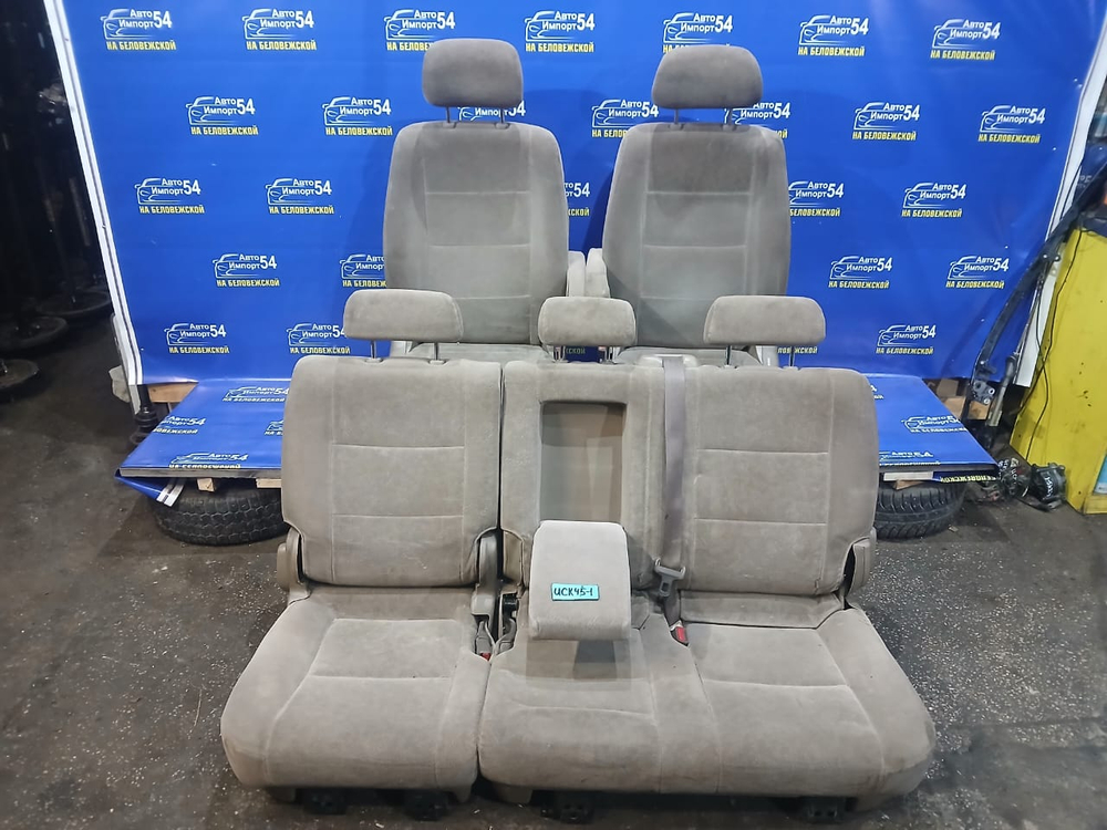 Сидение переднее левое TOYOTA SEQUOIA 2000