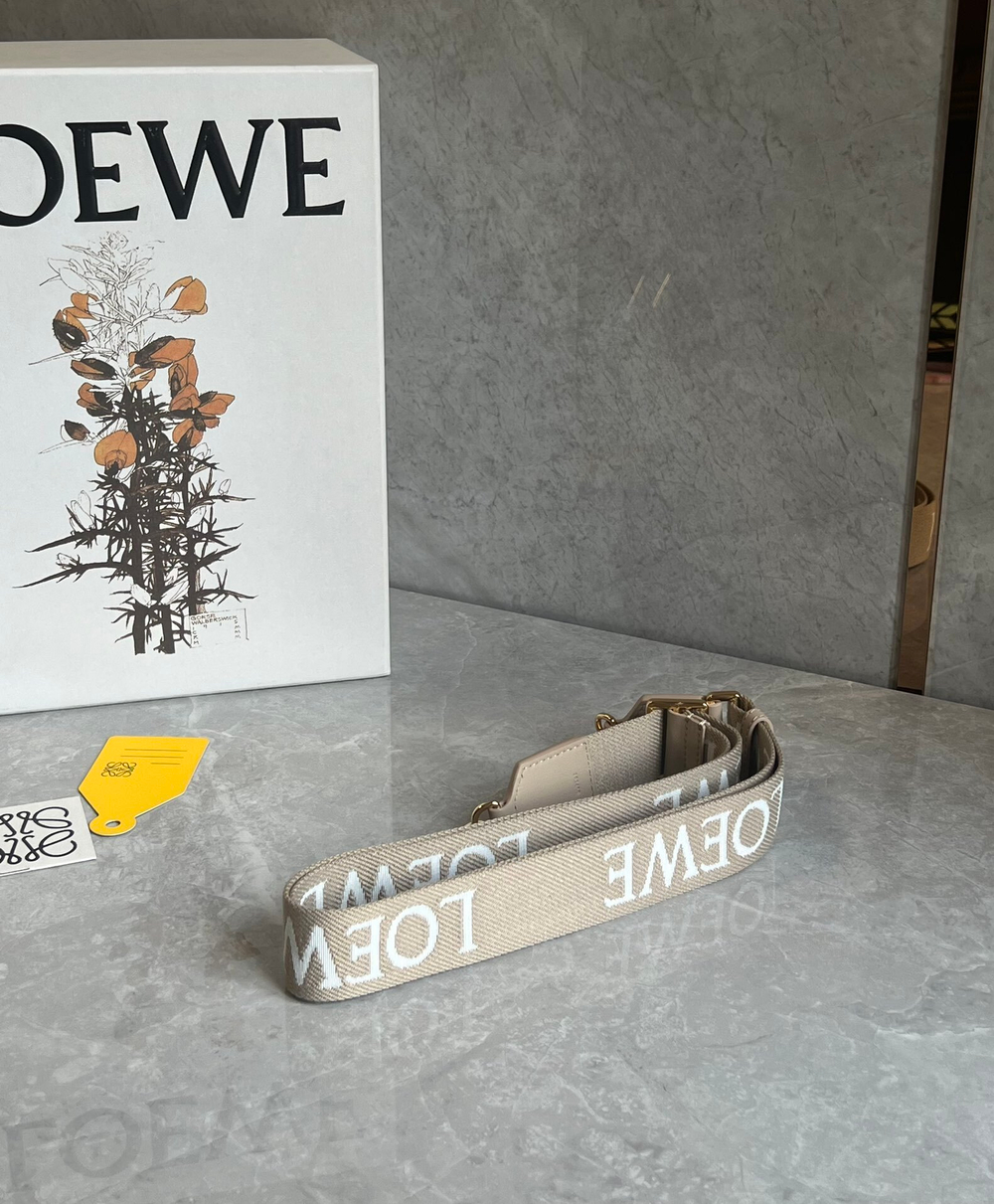 Loewe Strap (4 colors)