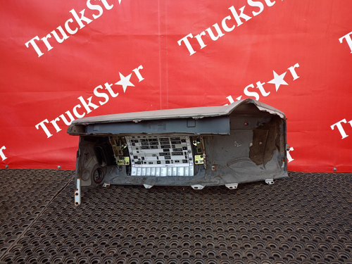 Передняя панель салона 2018г.