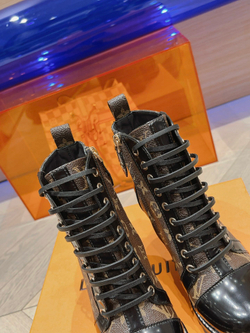Louis Vuitton Star Trail Ankle Boot