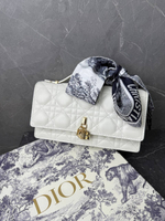 Твилли Christian Dior