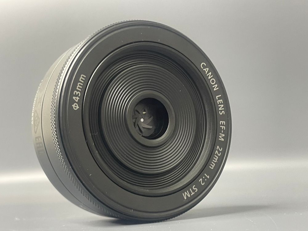 Canon EF-M 22mm 2 STM