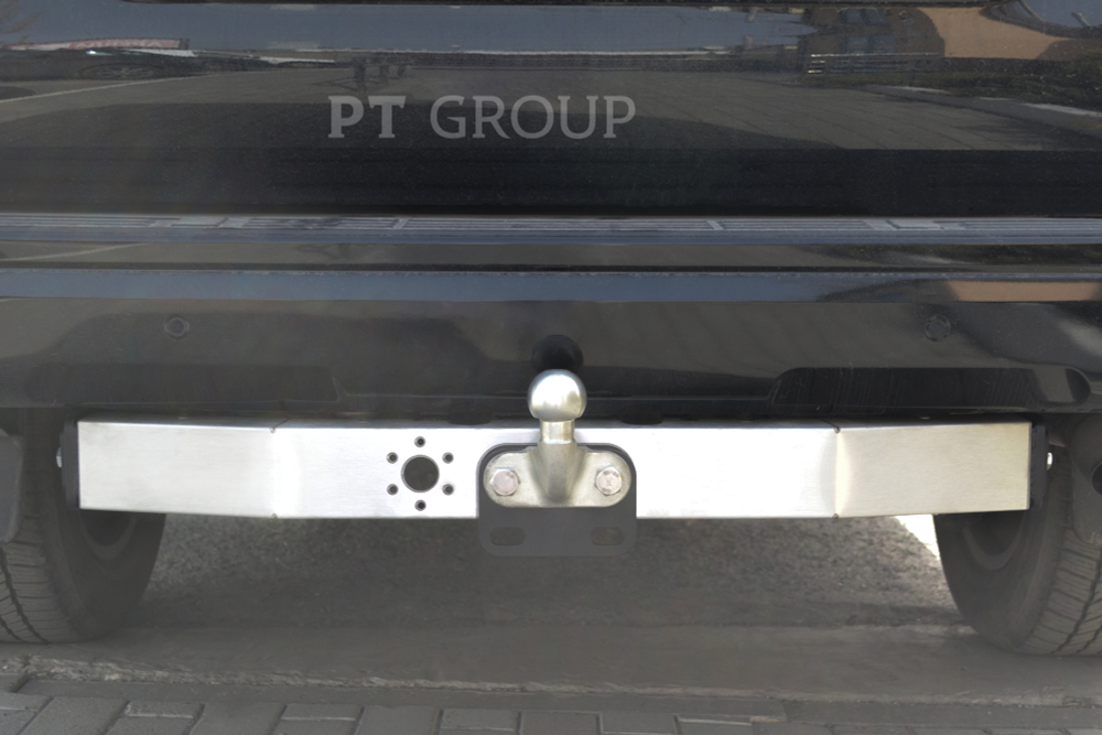 Фаркоп с нержавеющей накладкой на Toyota Land Cruiser Prado J120 2003-2009, J150 2009-2023, Lexus GX 470 2003-2009, GX 460 2009-2023 без подрезки бампера(без электрики) арт.TPR-02-991024.00