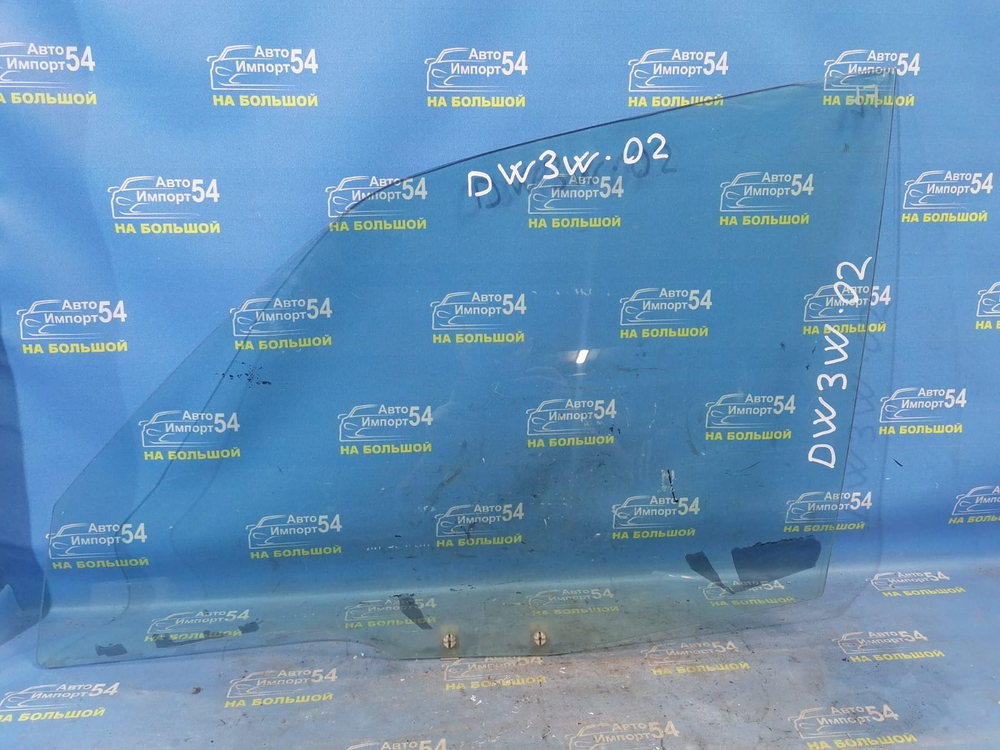 Стекло двери передней левой MAZDA DEMIO 2001