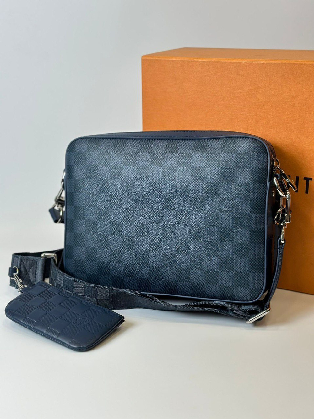 Сумка Louis Vuitton