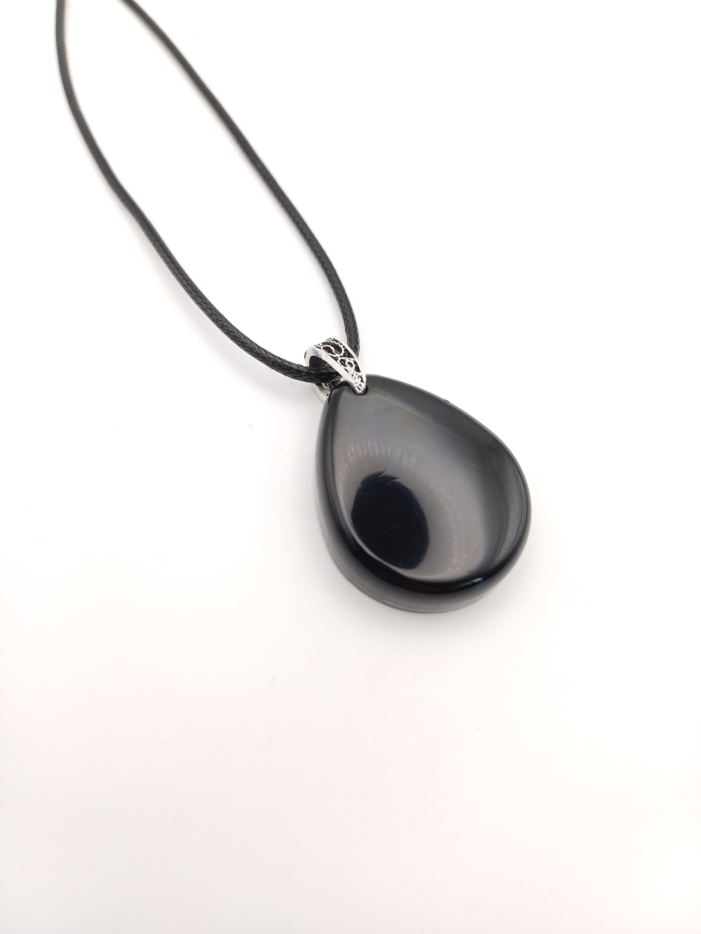 Кулон черный круглый